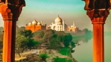 experience-the-majestic-taj-mahal:-a-day-tour-from-delhi